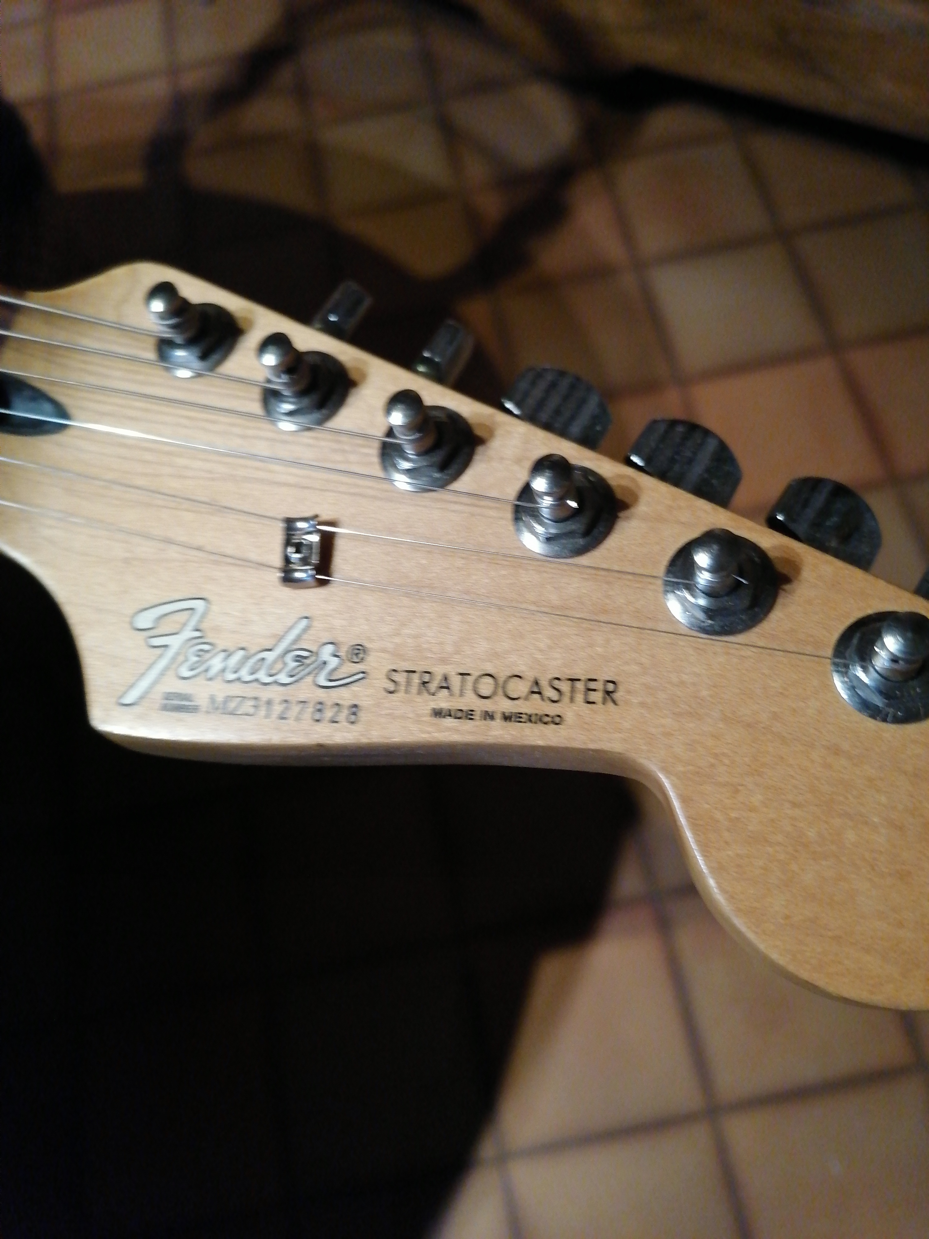 fender strat made in mexico special edition 2003.