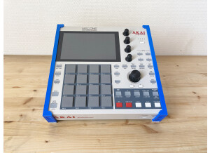 MPC ONE RETRO 8521