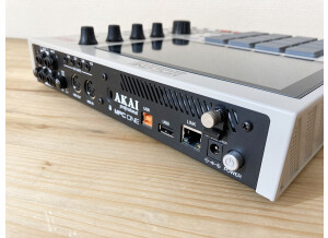 MPC ONE RETRO 8535
