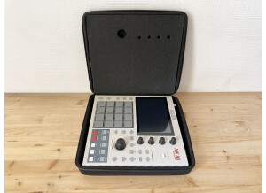 MPC ONE RETRO 8543