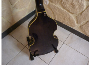 Duesenberg Violin Bass (60075)
