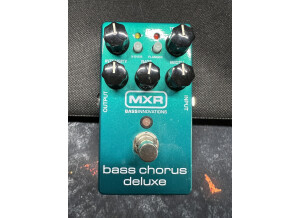 MXR M83 Bass Chorus Deluxe (61000)