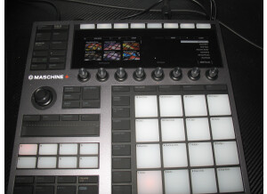 MASCHINE PLUS