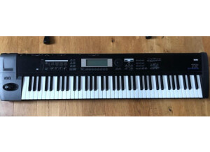 Korg Tr 76