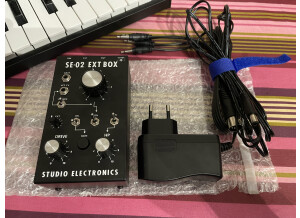 Studio Electronics SE-02 EX+Box (44288)