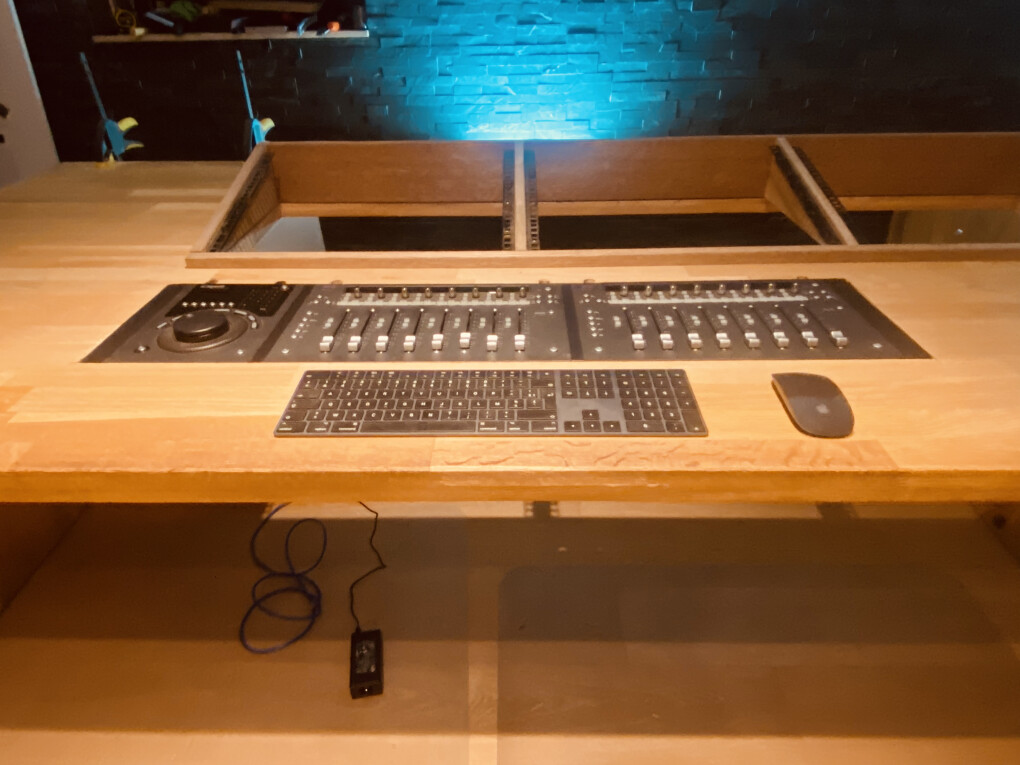 5914688.jpeg 5914688.jpeg