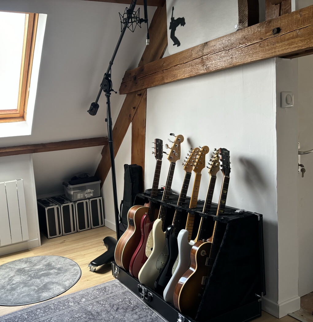 5915312.jpeg 5915312.jpeg