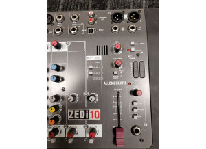 Allen & Heath ZED-10 (25919)