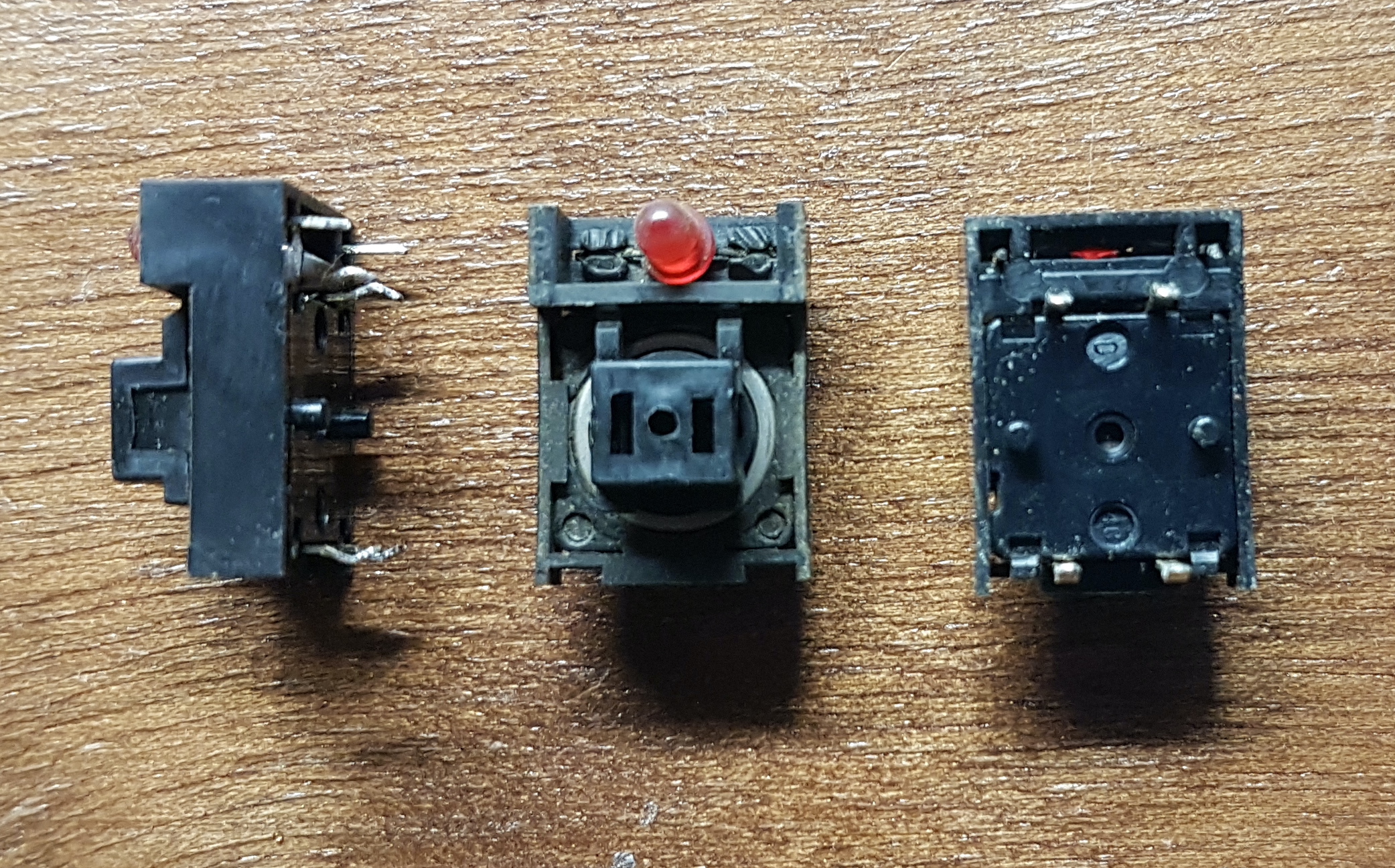 Actionneur ("actuator") ORIGINAL pour interrupteur tactile.