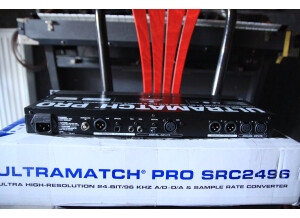Behringer Ultramatch Pro SRC2496 (12993)