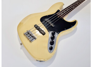 Fender Deluxe Active Jazz Bass (2004) (50584)