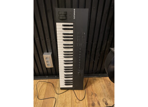 Native Instruments Komplete Kontrol A49 (21331)