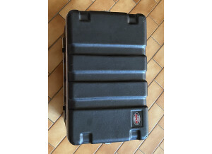 SKB rack 8 U