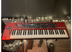 Clavia Nord Wave 2 (90280)