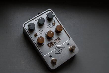 Universal Audio OX Stomp Dynamic Speaker Emulator : OX-6 Universal Audio OX Stomp Dynamic Speaker Emulator : OX-6