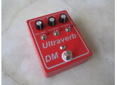 DM Ultraverb, reverb, chorus et booster dans la même boite, handmade