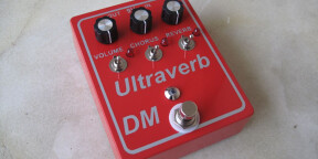 DM Ultraverb, reverb, chorus et booster dans la même boite, handmade