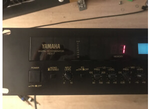 Yamaha REV7 (74480)