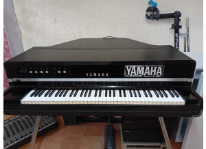 Yamaha CP-70