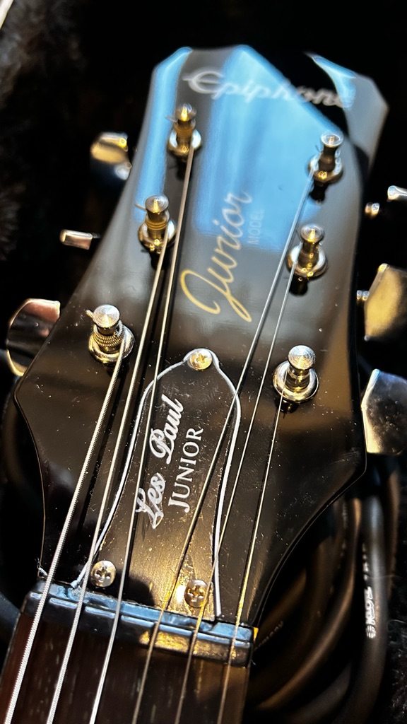 epiphone-2
