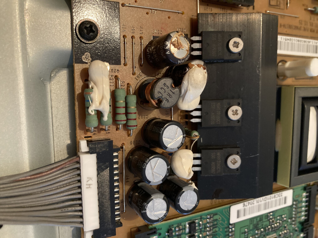 5930874.jpeg 5930874.jpeg