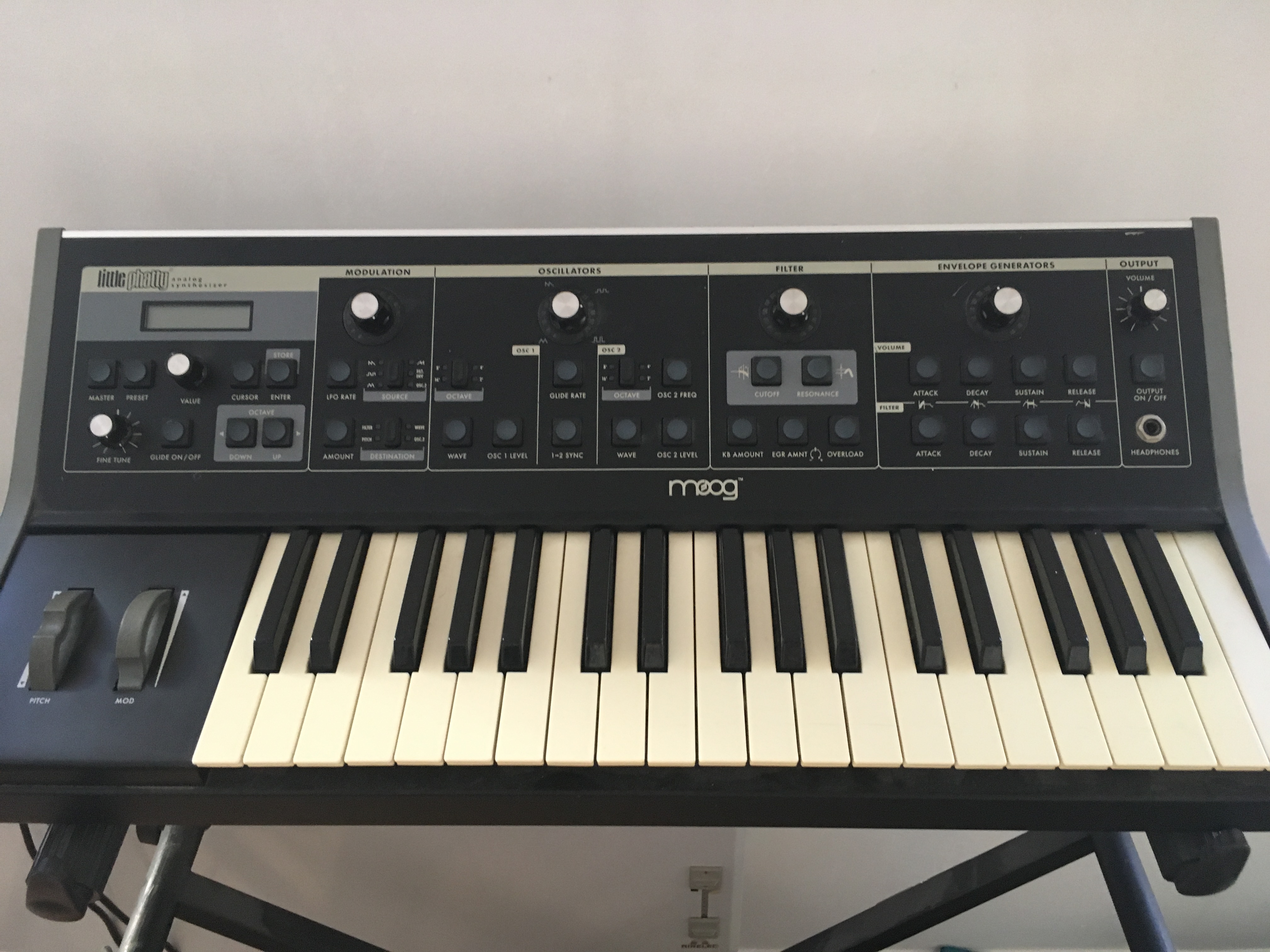 Vends Moog Little Phatty Stage II + housse officielle