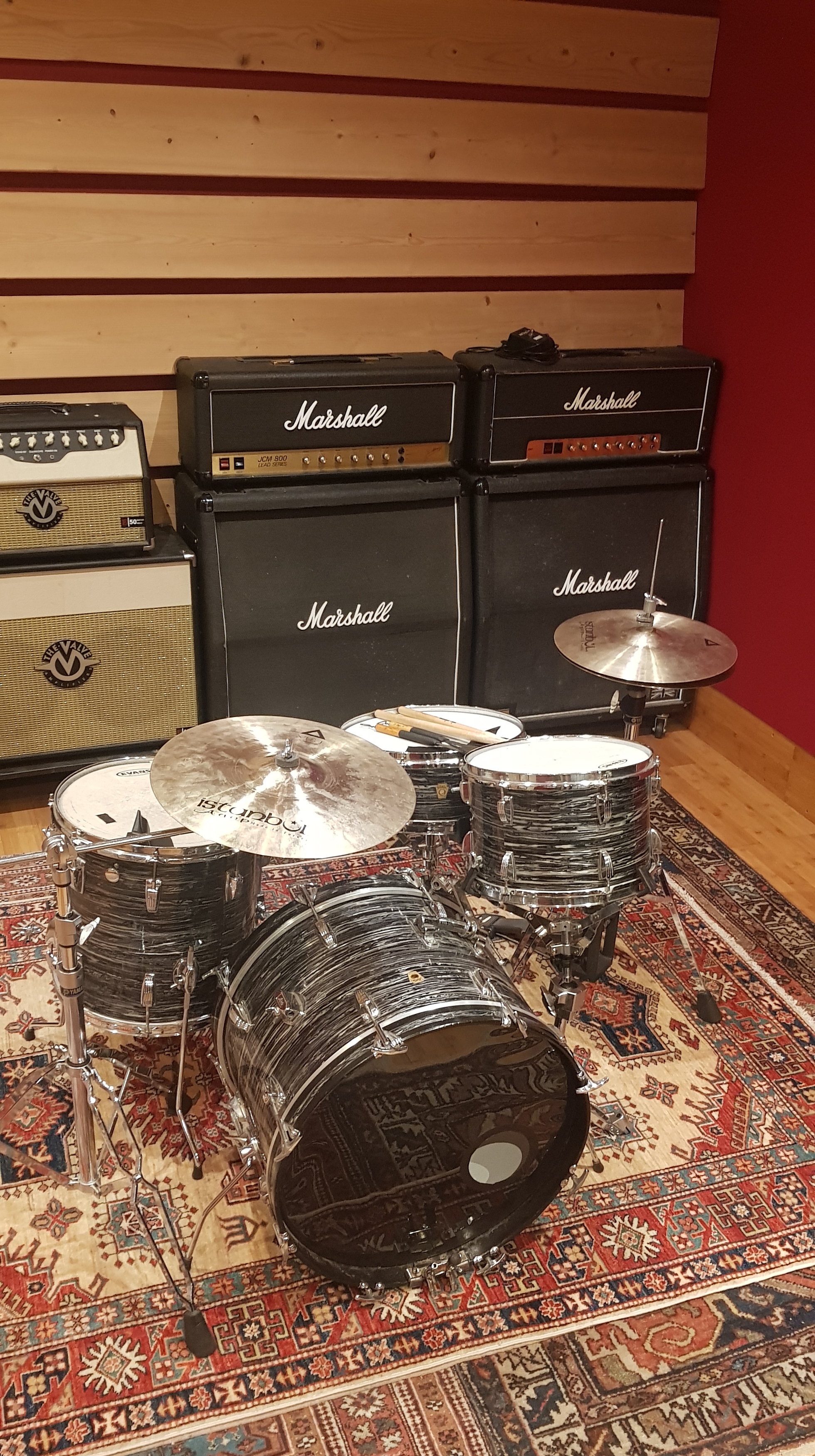 AKG C414 XLS : Drums Ludwig