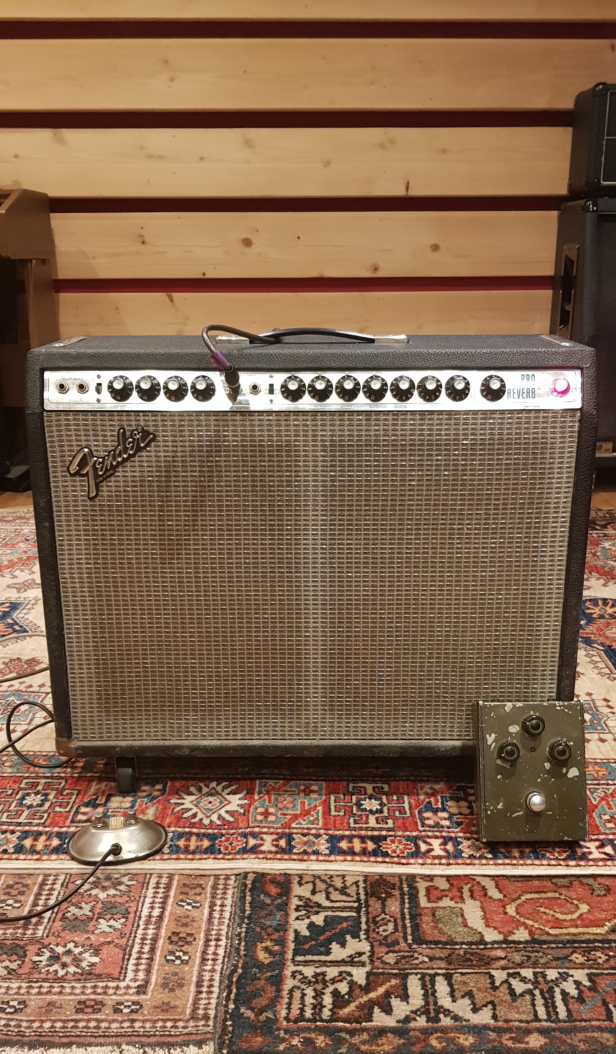 Gtr Fender Amp