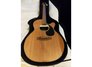 Takamine EG440SC