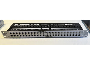 Behringer Ultrapatch Pro PX3000