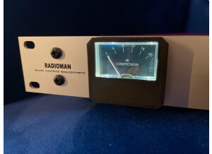 Radioman Stereo Bus Compressor (37156)