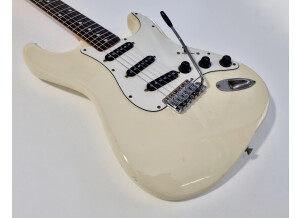 Fender ST72-xx (39619)