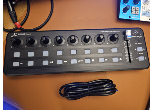 Behringer X-Touch Mini