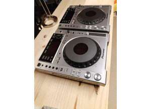 Pioneer CDJ-850 (1217)