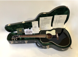 Bourgeois Grand Auditorium DB signature (75448)