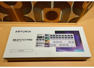 Arturia BeatStep Pro (86469)