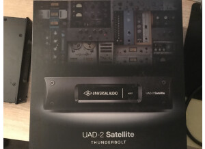 Universal Audio UAD-2 Satellite Thunderbolt - QUAD Core