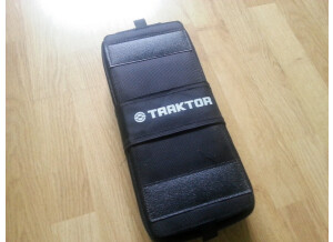 Native Instruments Traktor Kontrol X1 (73270)