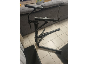 Ultimate Support V-Stand Pro (23029)