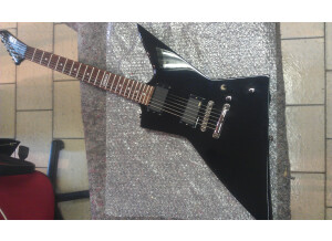 LTD EX-400 - Black (69322)