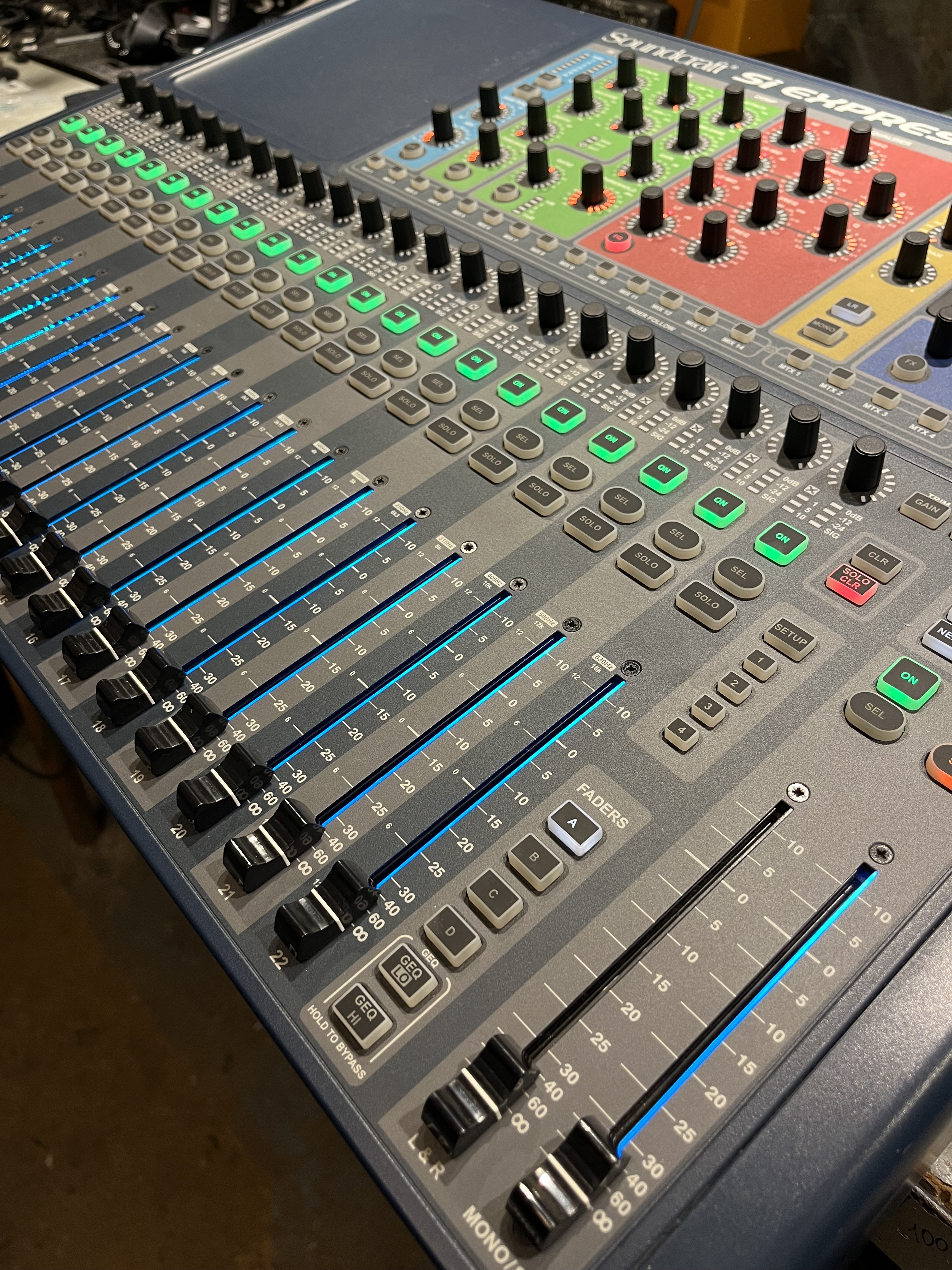Soundcraft Si Expression 2 (65989)