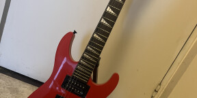 Vend guitare Jackson Js 1 dinky rouge 80€