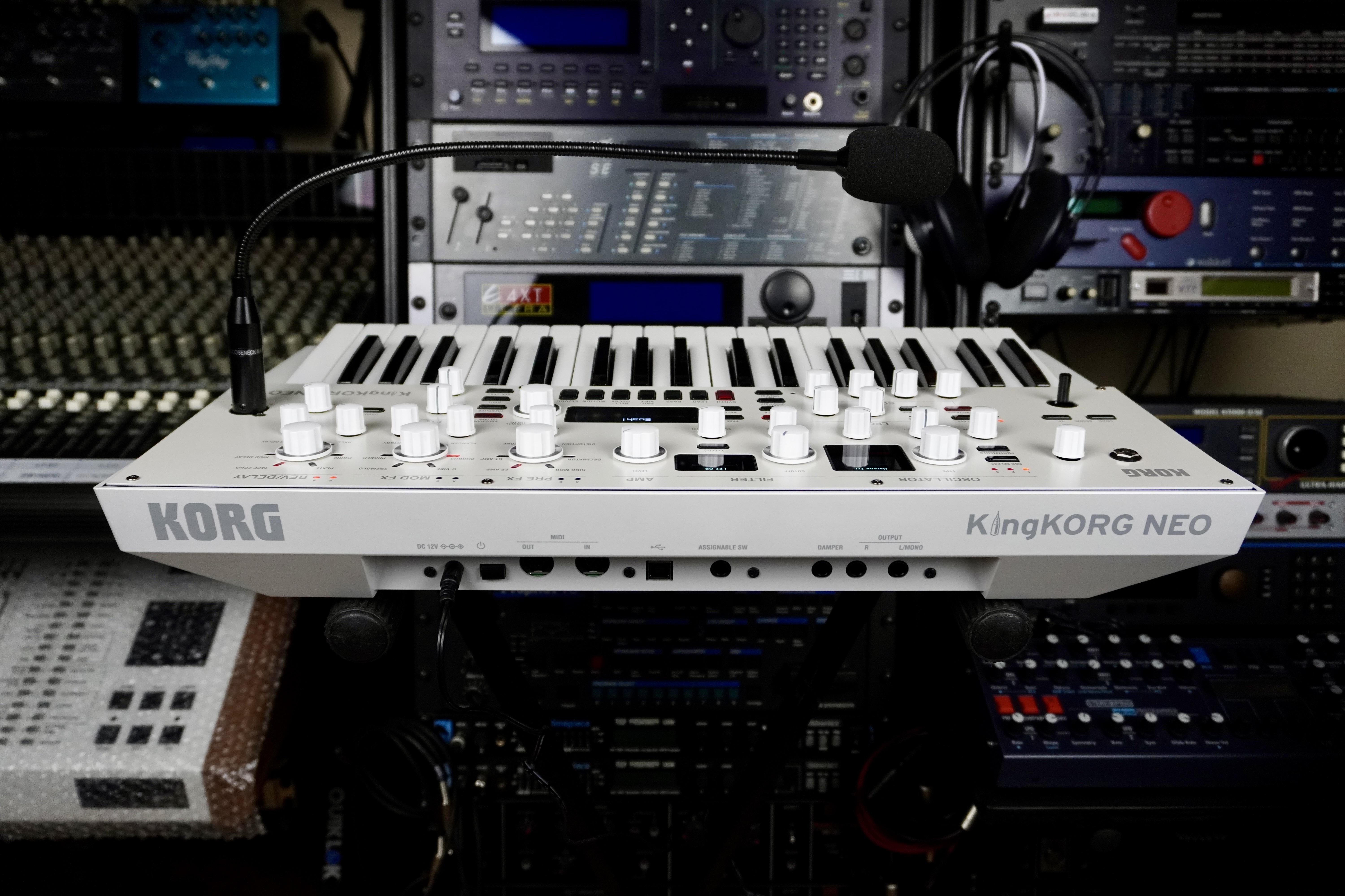 KingKorg NEO 2tof 13 arri&egrave;re bas