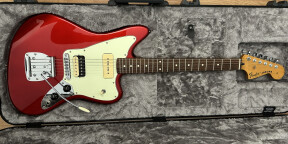 Vends Fender Jaguar Edition Limitée Signature JKJ