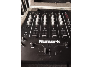 Numark M6 USB Black (62434)