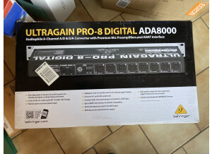 Behringer Ultragain Pro-8 Digital ADA8000 (68409)