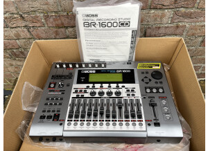 Boss BR-1600CD Digital Recording Studio (74668)
