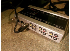 Native Instruments Audio 8 DJ (38902)