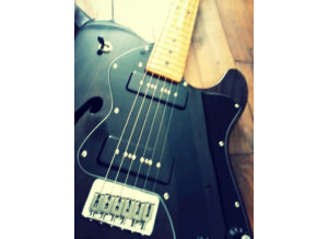 Fender Modern Player Telecaster Thinline Deluxe - Black Transparent Maple