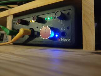 AMS-Neve 88M